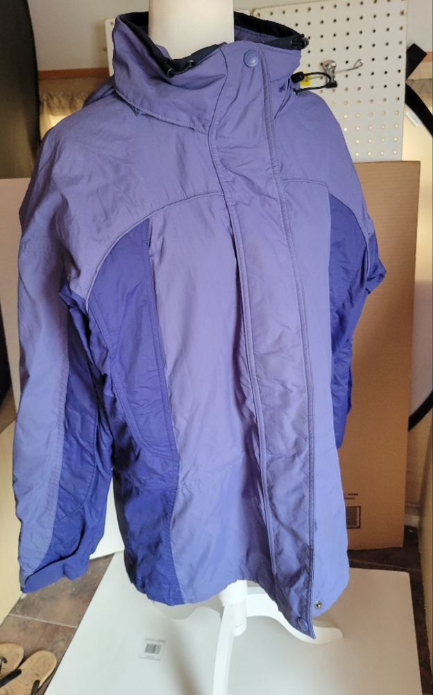 Columbia‎ women's jacket outer shell size Large purple